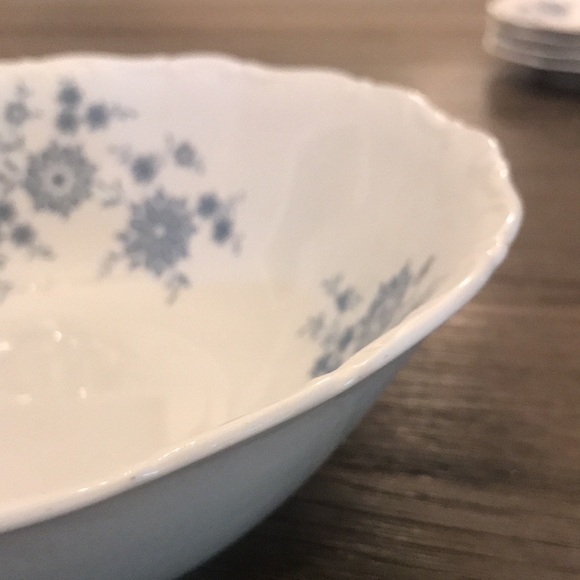 Seltmann Weiden 9” serving bowl Christina Porcelain Bavarian blue GUC - Picture 3 of 5